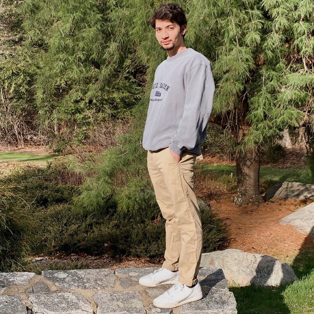 Meet your Posher, Eslam